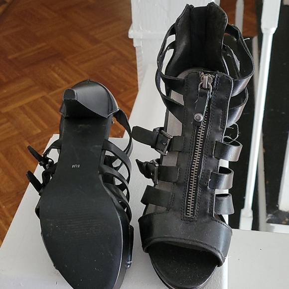 Guess High Heels - Picture 4 of 9